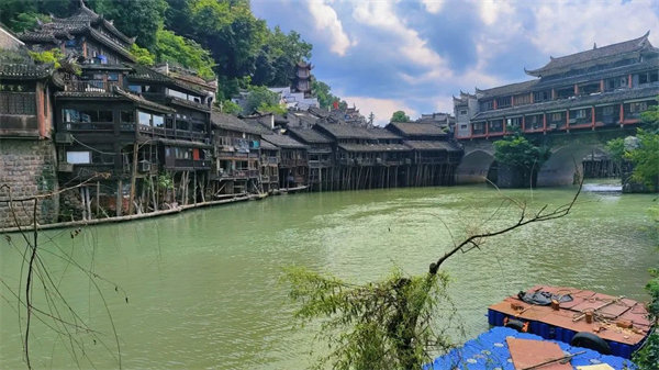 “湘”約鳳凰，相守未來——2022博皓快樂湖南行    -22