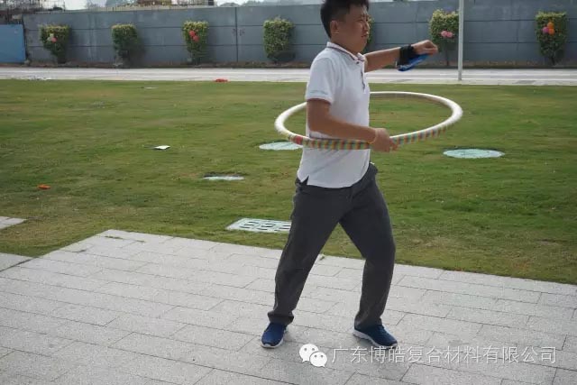 堅韌不拔展雄風，團結(jié)協(xié)作顯氣魄--熱烈慶祝博皓首屆運動會隆重召開